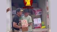 Salah satu dokumentasi Kader Partai Gerindra distribusikan bantuan logistik untuk korban bencana banjir dan Longsor di Aceh